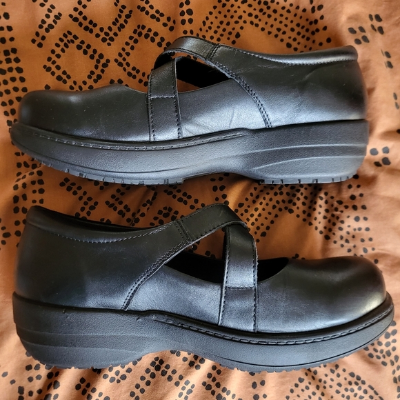 Abeo Black Leather Mules - Picture 6 of 15